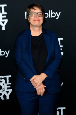 LOS ANGELES - 7 DEC: Cindy Tolan 7 Aralık 2021 'de Los Angeles' taki El Capitan Tiyatrosu 'nda Batı Yakası Hikayesi galasında