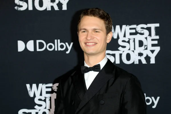 Los Angeles Dec Ansel Elgort Alla West Side Story Premiere — Foto Stock