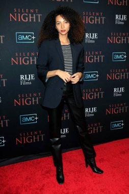 LOS ANGELES - 30 Kasım 2021 'de Los Angeles' taki Sessiz Gece Özel Gösterimi 'nde Kendall Keith