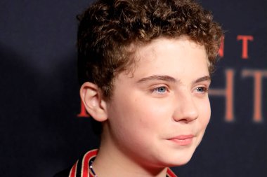 LOS ANGELES - 30 Kasım 2021 'de Los Angeles' taki Sessiz Gece Özel Gösterimi 'nde Roman Griffin Davis