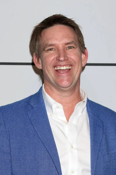 LOS ANGELES - 9 Şubat 2022 'de Los Angeles, CA' da bulunan Los Angeles Akademisi 'nde düzenlenen United Vets and Players Charity Super Bowl Açılış Gecesi Yardım Gecesi' nde Rob Floyd.