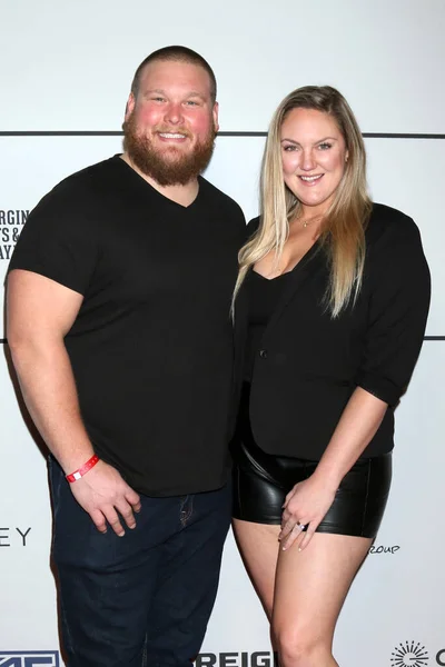 Los Angeles Feb Bradley Bozeman Nichole Bozeman Bei Der Benefizveranstaltung — Stockfoto