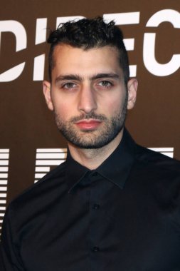 DIRECTV 'den Lee Petropoulas 12 Şubat 2022' de San Pedro Caddesi 'ndeki Maxim Electric Nights' ı sunar.