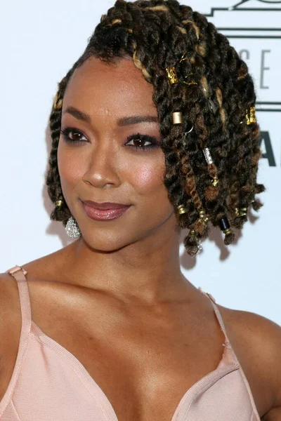 Los Angeles Feb Sonequa Martin Green 9Th Annual Make Artists — Stock Photo, Image