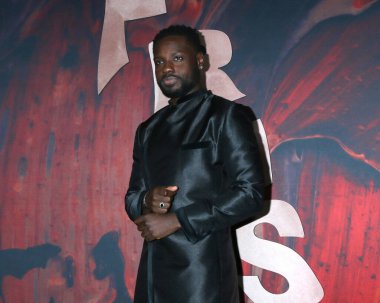 Dayo Okeniyi, Fresh Premiere And Mixer 'da 3 Mart 2022' de Hollywood American Legion Post 43 'e ulaştı.