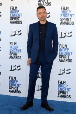 LOS ANGELES - 6 Aralık 2022 'de Sebastian Stan Santa Monica Plajı' na gelen Bağımsız Ruh Ödülleri 'nde 6 Aralık 2022' de
