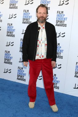 Peter Sarsgaard, 6 Aralık 2022 'de Santa Monica Sahili' ne Bağımsız Ruh Ödülleri 'ne ulaştı.