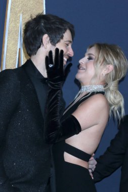 LAS VEGAS - 7 Mart 2022 'de Las Vegas, NV' de bulunan Allegient Stadyumu 'nda Country Müzik Ödülleri Akademisi' nde Morgan Evans, Kelsea Balerini
