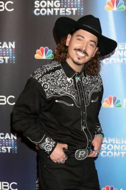Ryan Charles, 21 Mart 2022 'de Los Angeles' taki Universal Back Lot 'taki American Song Contest Show Kırmızı Halı' da.