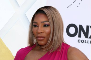 LOS ANGELES - 24 Mart 2022 'de Beverly Wilshire Hotel' deki ESSENCE 15. Yıldönümü Siyahi Kadınlar Ödülleri 'nde Venus Williams, 