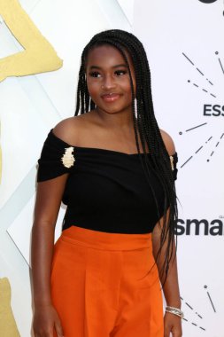 24 Mart 2022 'de Beverly Wilshire Oteli' ndeki Hollywood Ödülleri 'nde 15. Yıldönümü Siyahi Kadınlar' da Layla Crawford. 