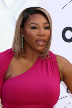 LOS ANGELES - 24 Mart 2022 'de Beverly Wilshire Hotel' deki ESSENCE 15. Yıldönümü Siyahi Kadınlar Ödülleri 'nde Venus Williams, 