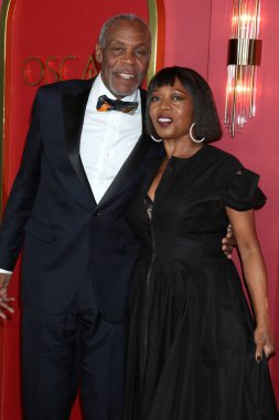 Danny Glover, Alfre Woodard 25 Mart 2022 'de Los Angeles' ta Dolby Balo Salonu 'nda 12.