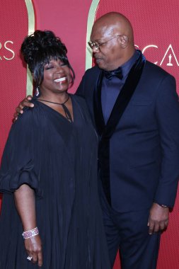 LaTanya Richardson, Samuel L Jackson 25 Mart 2022 'de Dolby Balo Salonu' nda 12.