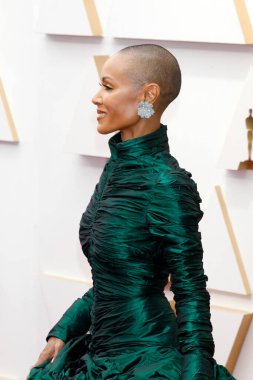 Jada Pinkett Smith, 27 Mart 2022 'de Dolby Tiyatrosu' ndaki 94. Akademi Ödülleri 'nde. 