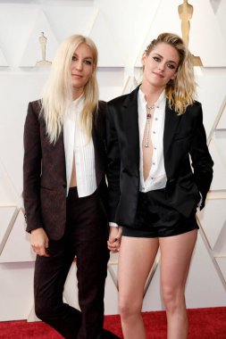 Dylan Meyer, Kristen Stewart, 27 Mart 2022 'de Dolby Tiyatrosu' ndaki 94. Akademi Ödülleri 'nde.