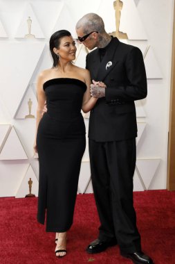 Kourtney Kardashian, Travis Barker 27 Mart 2022 'de Dolby Tiyatrosu' ndaki 94. Akademi Ödülleri 'nde.