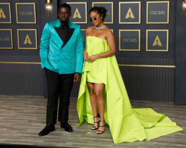 Daniel Kaluuya, H.E.R. 'den. Dolby Tiyatrosu 'ndaki 94. Akademi Ödülleri' nde 27 Mart 2022 'de Los Angeles, CA