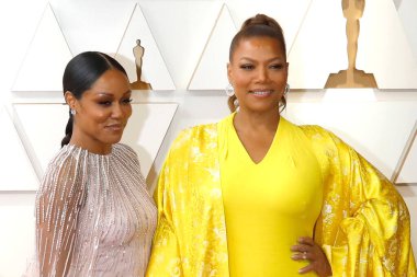 Eboni Nichols, Queen Latifah 27 Mart 2022 'de Dolby Tiyatrosu' ndaki 94. Akademi Ödülleri 'nde.