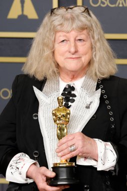 Jenny Beavan 27 Mart 2022 'de Los Angeles' ta Dolby Tiyatrosu 'nda 94. Akademi Ödülleri' nde.
