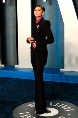 Zendaya, Wallis Annenberg Gösteri Sanatları Merkezi 'ndeki Vanity Fair Oscar Partisi' nde 27 Mart 2022 'de Beverly Hills, CA
