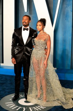 Michael B Jordan, Lori Harvey, 27 Mart 2022 'de Wallis Annenberg Gösteri Sanatları Merkezi' ndeki Vanity Fair Oscar partisinde.