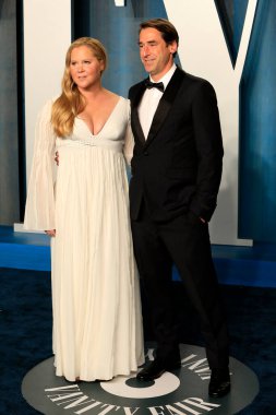 Amy Schumer, 27 Mart 2022 'de Wallis Annenberg Gösteri Sanatları Merkezi' ndeki Vanity Fair Oscar partisinde Chris Fischer.