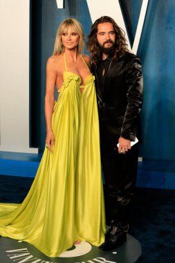 Heidi Klum, Tom Kaulitz, 27 Mart 2022 'de Wallis Annenberg Gösteri Sanatları Merkezi' ndeki Vanity Fair Oscar Partisi 'nde.