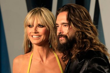 Heidi Klum, Tom Kaulitz, 27 Mart 2022 'de Wallis Annenberg Gösteri Sanatları Merkezi' ndeki Vanity Fair Oscar Partisi 'nde.