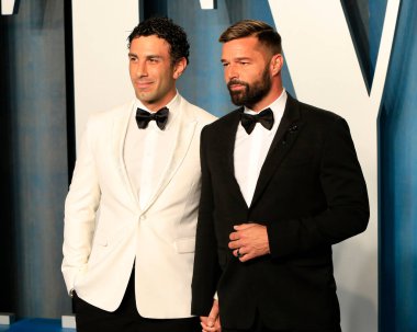 Jwan Yosef, Ricky Martin, 27 Mart 2022 'de Wallis Annenberg Gösteri Sanatları Merkezi' ndeki Vanity Fair Oscar partisinde.