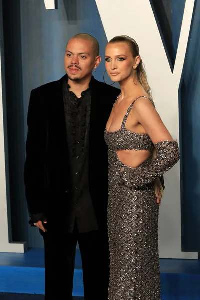 Los Angeles Mar Evan Ross Ashlee Simpson Vanity Fair Oscar — Stock Photo, Image