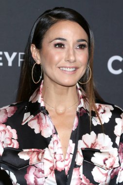 LOS ANGELES - 3 Nisan 2022 'de PaleyFEST 2022' de Emmanuelle Chriqui - Superman ve Lois Dolby Tiyatrosu 'nda 3 Nisan 2022' de Los Angeles, CA