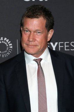 LOS ANGELES - 3 Nisan 2022 'de PaleyFEST' te Dylan Walsh - Superman ve Lois Dolby Tiyatrosu 'nda 3 Nisan 2022' de Los Angeles, CA