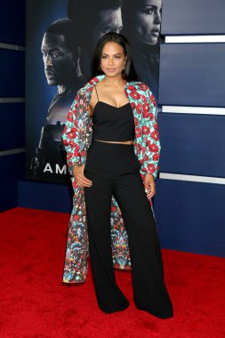 LOS ANGELES - 4 Nisan 2022 'de Los Angeles' taki Akademi Müzesi 'ndeki Ambulans galasında Christina Milian