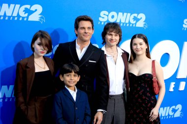 Mary James Marsden, William Luca Costa-Marsden, James Marsden, Jack Marsden, Sonic The Hedgehog 2 LA Premiere 'de misafir 5 Nisan 2022' de Westwood, CA