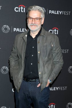 LOS ANGELES - 9 Nisan 2022 'de PaleyFEST 2022' den Peter Gould - 9 Nisan 2022 'de Dolby Tiyatrosu' ndan Saul 'u arasan iyi olur.