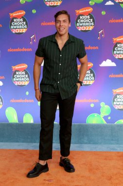 LOS ANGELES - 9 Nisan 2022 'deki Barker Hanger Çocuk Seçimi Ödülleri' nde Joseph Baena