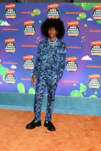 Los Ángeles Abr Tyler Gordon Los Premios Kids Choice 2022 —  Fotos de Stock