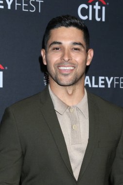 LOS ANGELES - 10 APR: Wilmer Valderrama PaleyFEST - NCIS Evren Dolby Tiyatrosu 'nda 10 Nisan 2022, Los Angeles, CA