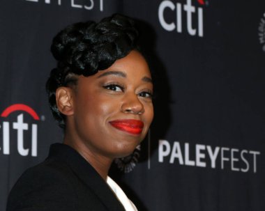 LOS ANGELES - 10 APR PaleyFEST Diona Reasonover 10 Nisan 2022 'de Los Angeles, CA' da NCIS Evreni