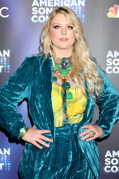 Alexis Cunningham, 11 Nisan 2022 'de Los Angeles, Kaliforniya' da bulunan Universal Stüdyoları 'nda Amerika Şarkı Yarışması 4.