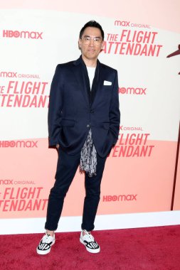 LOS ANGELES - 11 Nisan, Bruce Baek The Flight Attendant Sezon 2 Bölüm 2 Pasifik Tasarım Merkezi 'nde 11 Nisan 2022, Los Angeles, CA