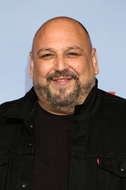 LOS ANGELES - 18 Nisan 2022 'de Rolling Green' de Barry Sezon 3 HBO Prömiyer Gösterimi 'nde JB Blanc