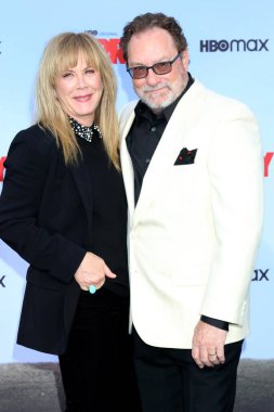 LOS ANGELES - 18 Nisan 2022 'de Los Angeles' ta Rolling Green 'de 3. Sezon HBO Prömiyeri' nde Romy Rosemont, Stephen Root