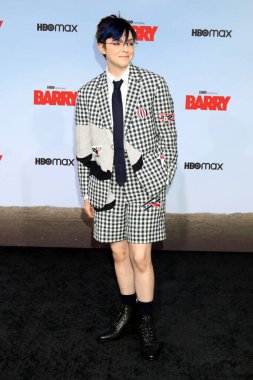 18 Nisan 2022 'de Rolling Green' deki Barry Sezon 3 HBO Prömiyeri 'nde Elsie Fisher.