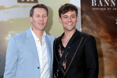 LOS ANGELES - 20 Nisan 2022 'de Dustin Lance Black, Tom Daley, 20 Nisan 2022' de Los Angeles, CA 'da The FX' s Under The Heaven TV Premiere 'de Hollywood Atletizm Kulübü' nün galasında