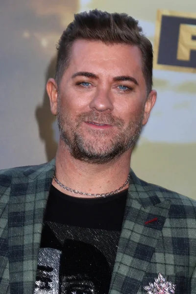 Troy Williams, 20 Nisan 2022 'de Hollywood Atletizm Kulübü' nde Cennetin Sancakları Altında TV dizisinin galasında.