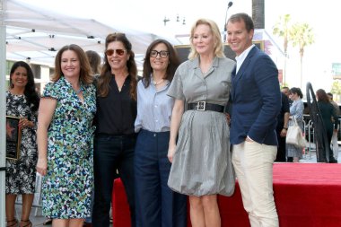 LOS ANGELES - 25 APR: Jean Smart, 25 Nisan 2022 'de Los Angeles, CA' da Hollywood Bulvarı 'nda Jean Smart Seremonisinde Konuklar