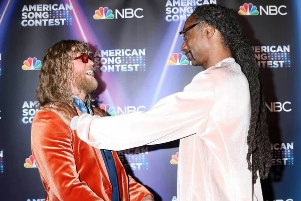 LOS ANGELES - 25 Nisan 2022 'de Universal Stüdyoları' nda Amerika Şarkı Yarışması 'nda Snoop Dogg yarı finale çıktı. 