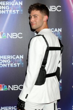 LOS ANGELES - 2 Mayıs 2022 'de Universal City, CA' de düzenlenen American Song Contest Yarı Finalleri Kırmızı Halı Şovu - 2. hafta Universal Stüdyoları 'nda